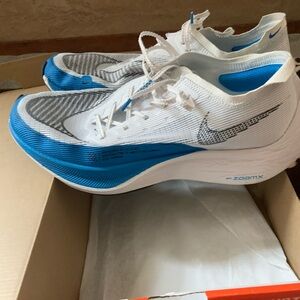 Nike Vaporfly 2 Mens size 11